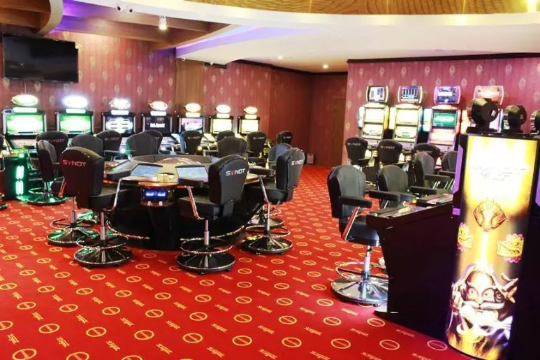 나트랑 무엉탄 카지노